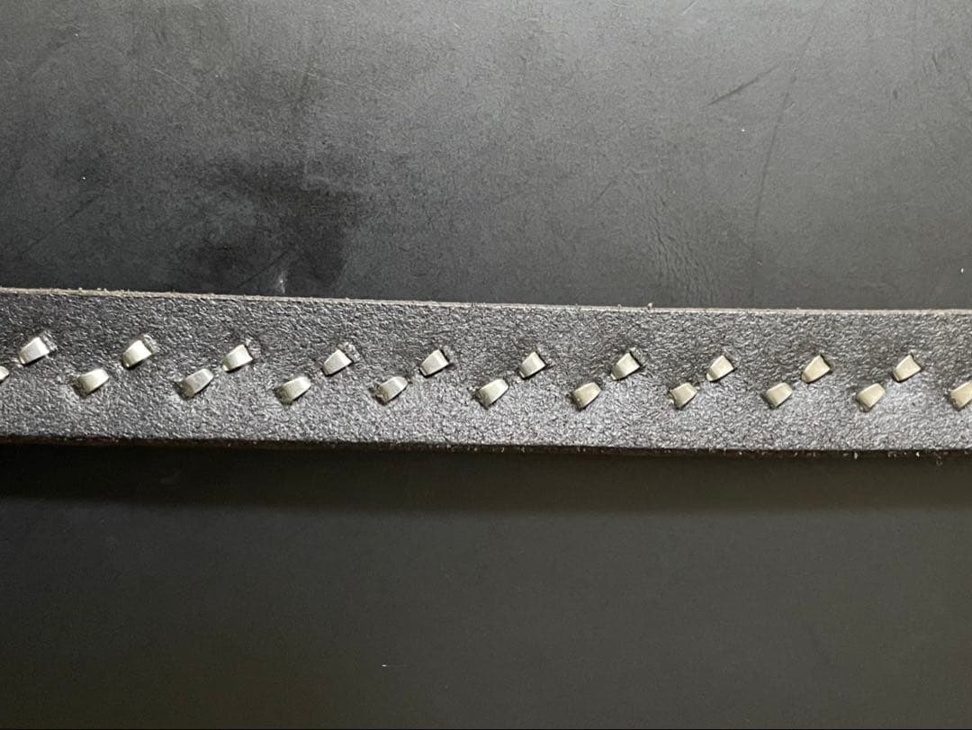 UNDERCOVER ナロースタッズレザーベルト 黒