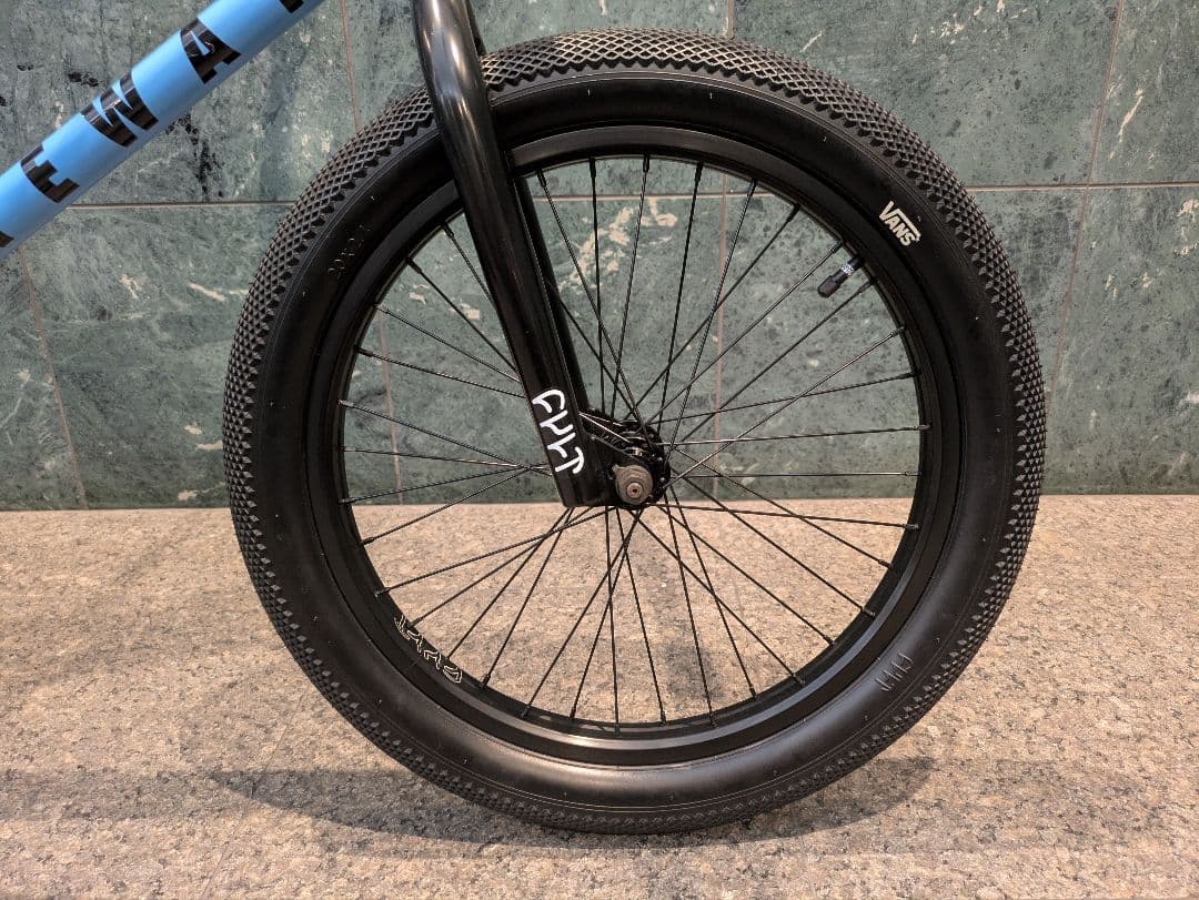 CULT GATEWAY BMX 20インチ