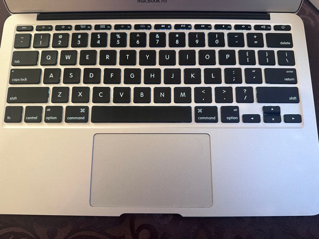MacBook Air 11(Mid 2012)i7/８GB/256GB