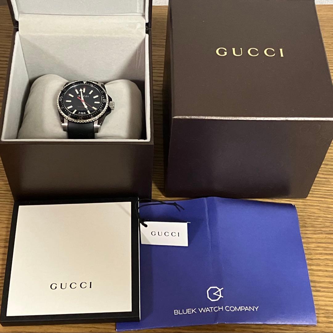 GUCCI 時計 ダイヴ　YA136303 ダイバーズ　電池交換済