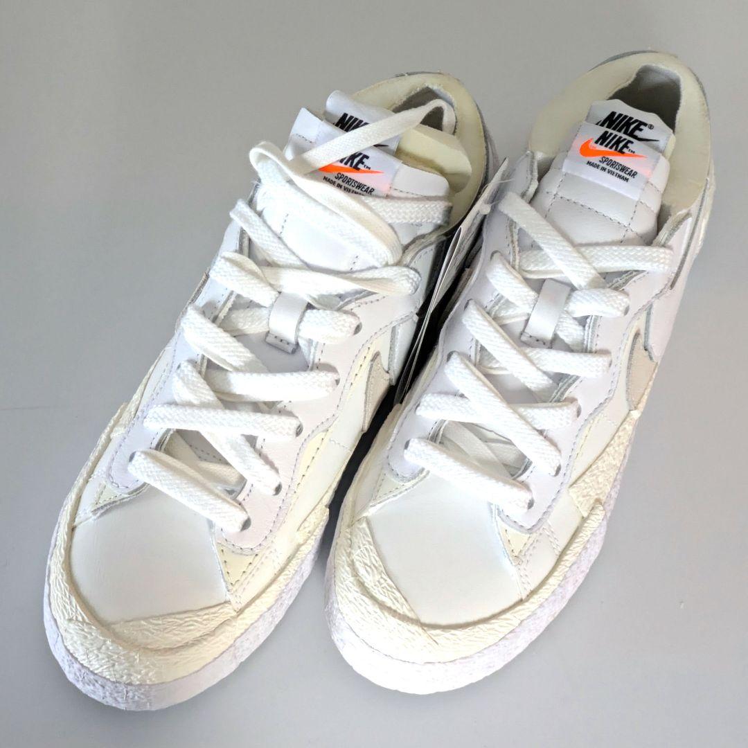 靴 NIKE BLAZER LOW / SACAI DM6443-100 25cm