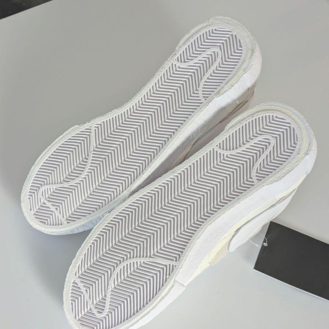 靴 NIKE BLAZER LOW / SACAI DM6443-100 25cm