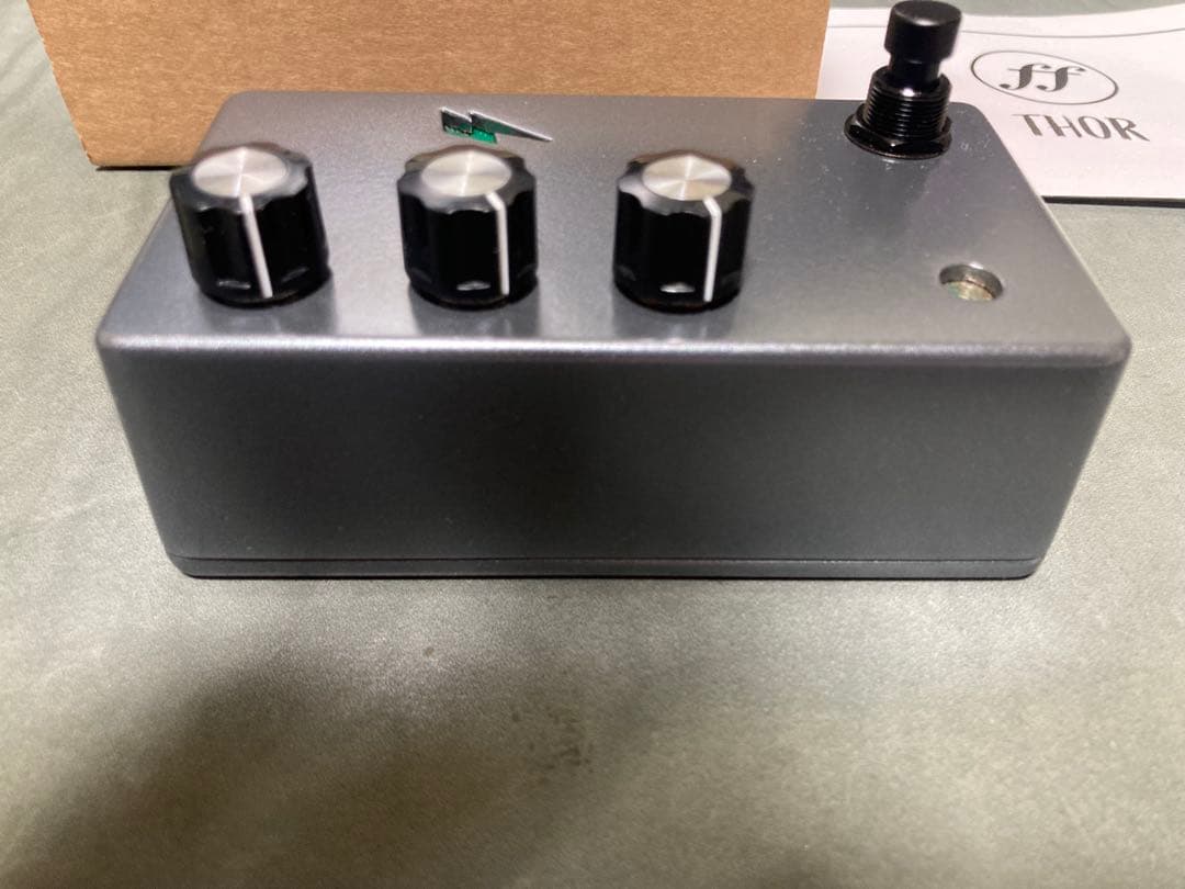 ギター Fjord Fuzz THOR