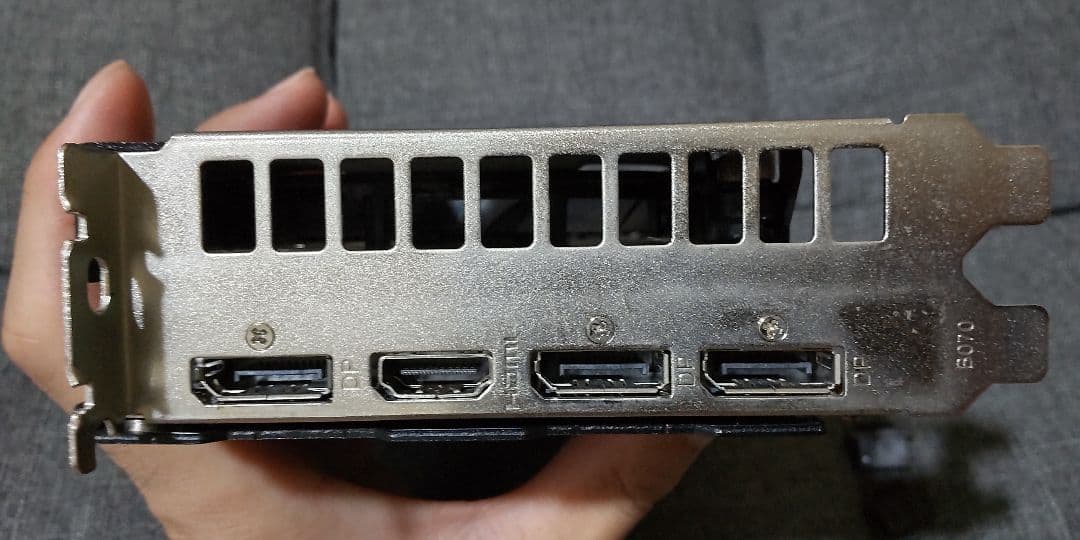 グラフィックボード・グラボ・ビデオカード ELSA RTX2060 12gb