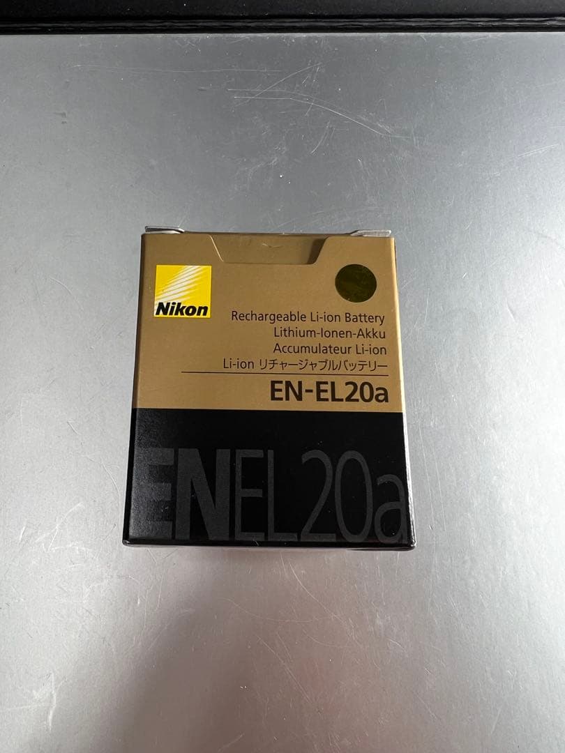 （超美品）Nikon COOLPIX P1000（アクセサリー充実）