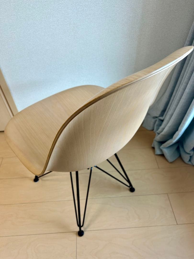 イームズウッドシェルチェア　ハーマンミラー