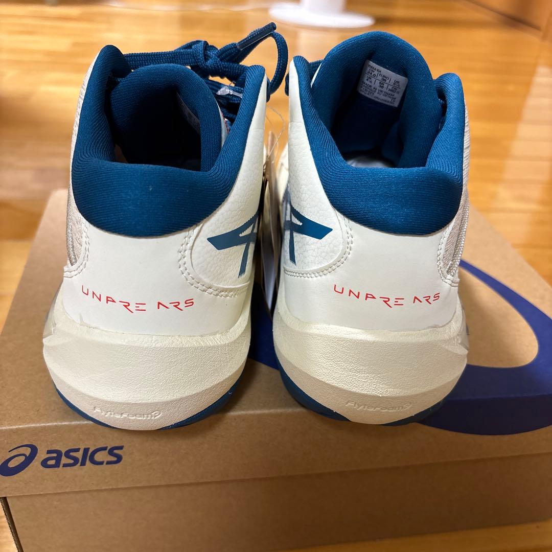 ASICS バスケットシューズ 24.0cm アンプレアルス3