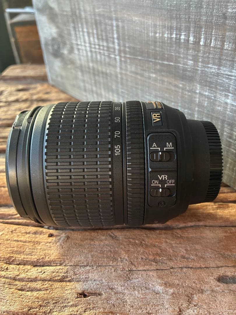 Nikon 18-105mm f/3.5-5.6G ED VRレンズ