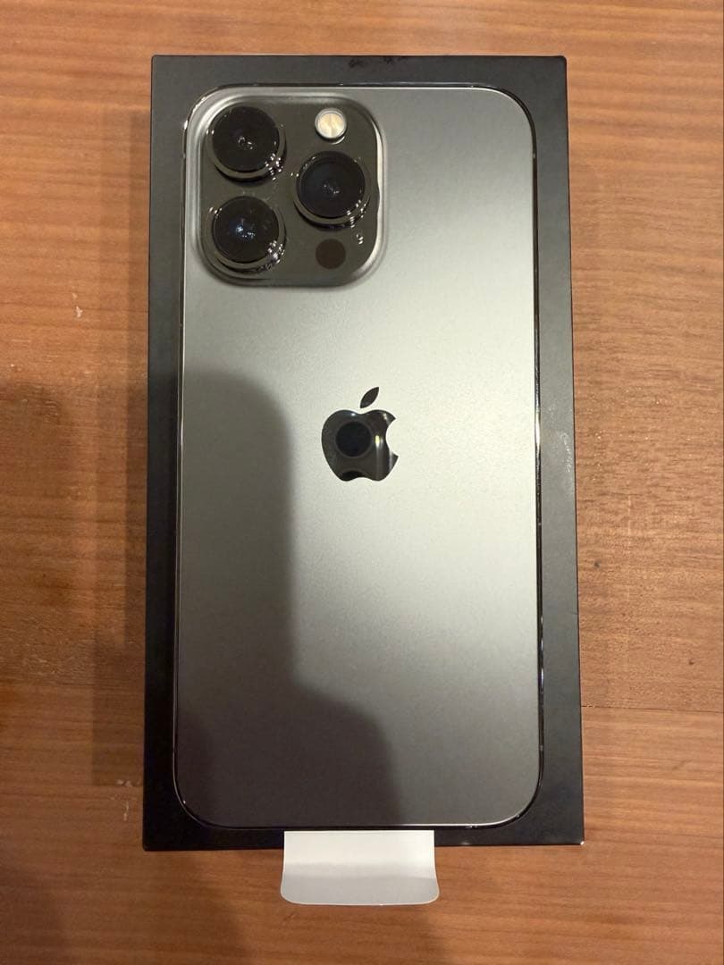 新品未使用　Apple iPhone 13 Pro 256GB グラファイト本体