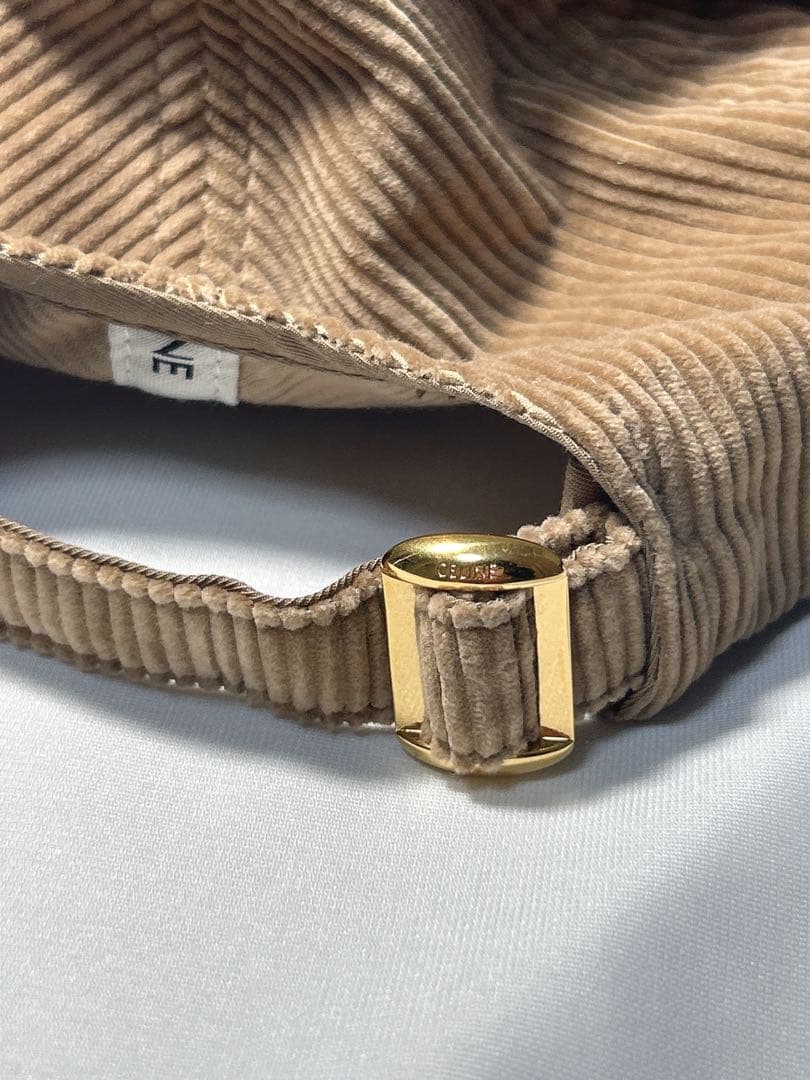 CELINE コーデュロイキャップ ベージュ