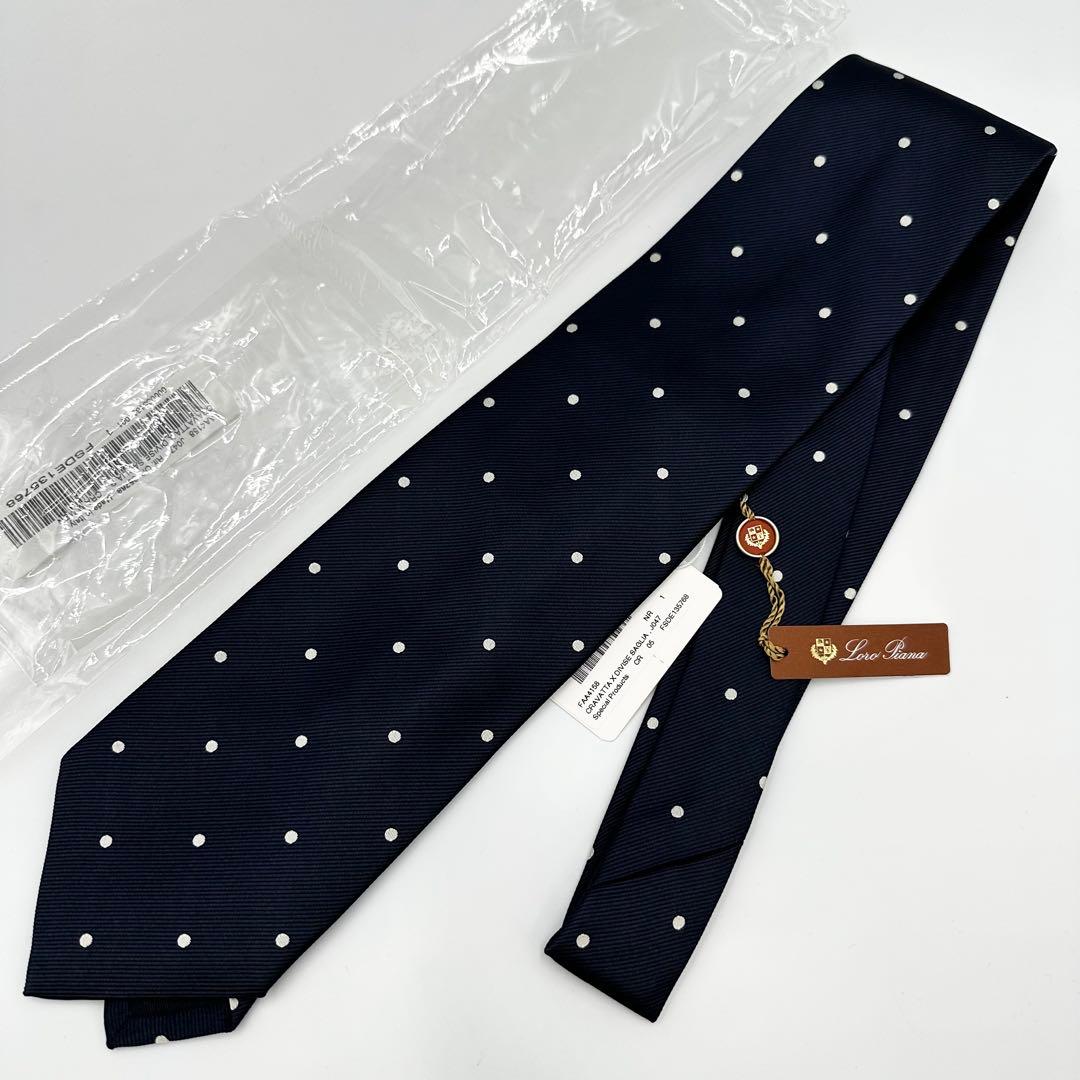 未使用品◎Loro Piana シルクネクタイ メンズ ビジネス ドット柄 紺