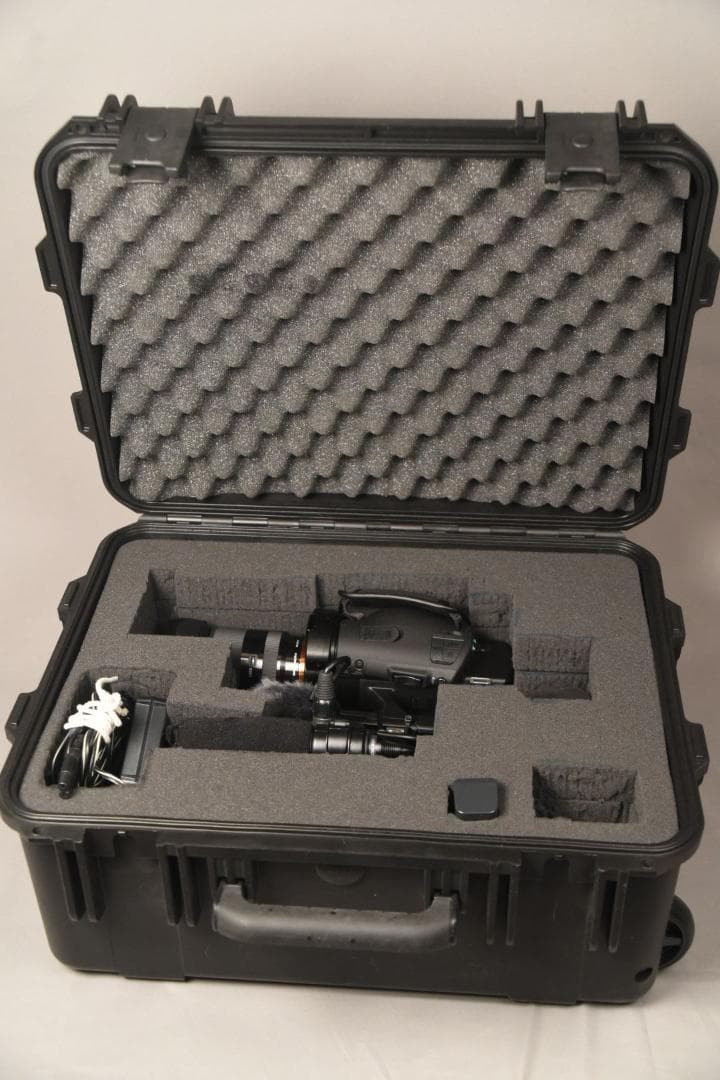 SONY NEX-VG900 フルサイズ・ XLR・レンズ・純正バッテリー付