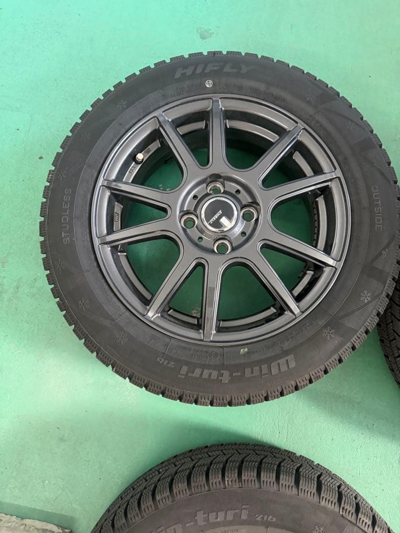 スタッドレスタイヤ+ホイール4本セットEMBELY HIFLY