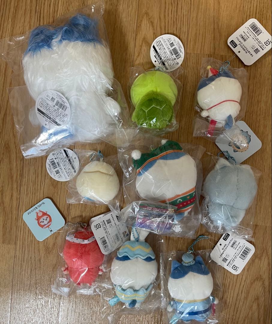 ちいかわ　ハチワレマスコット・ぬいぐるみ　9点まとめ売り