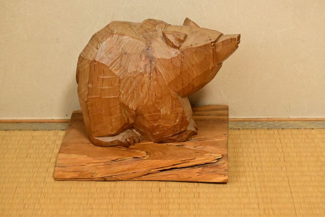 木製クマ彫刻 八雲　木歩　引間二郎