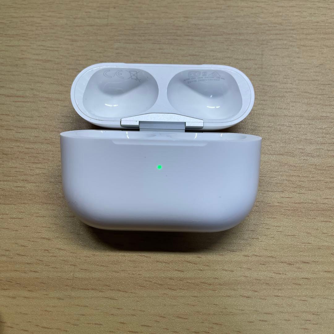 Apple AirPods Pro MWP22J/A ケースのみ