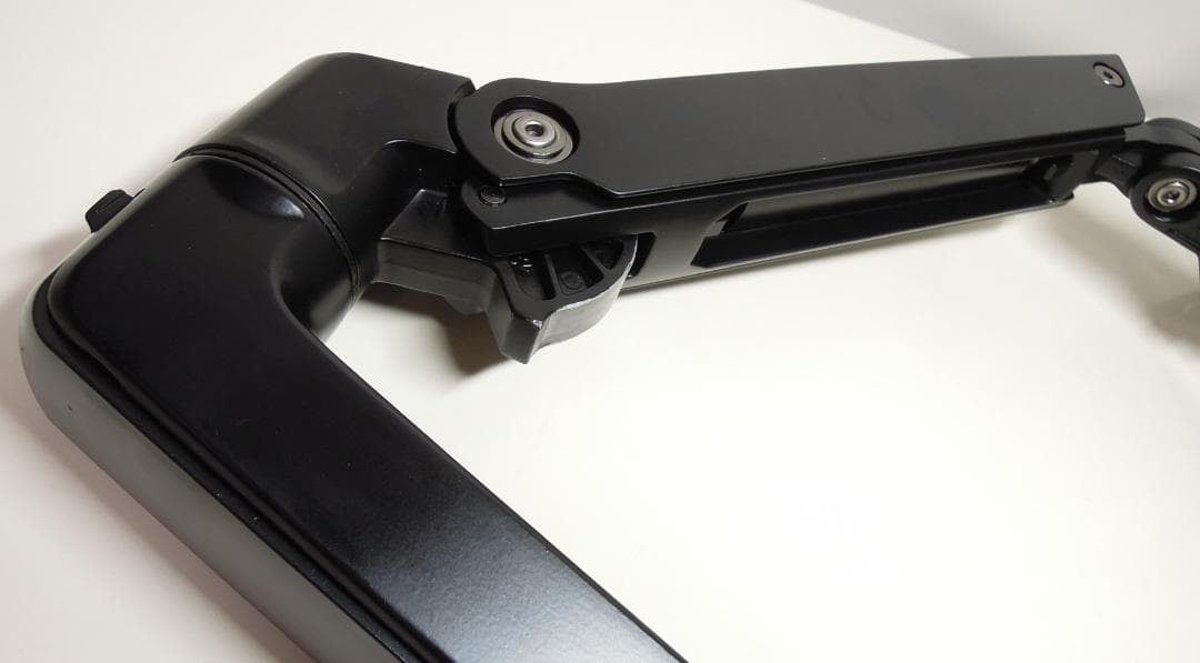 ◆エルゴトロン◆LX◆OEM◆Amazonベーシック◆シングルモニターアーム◆