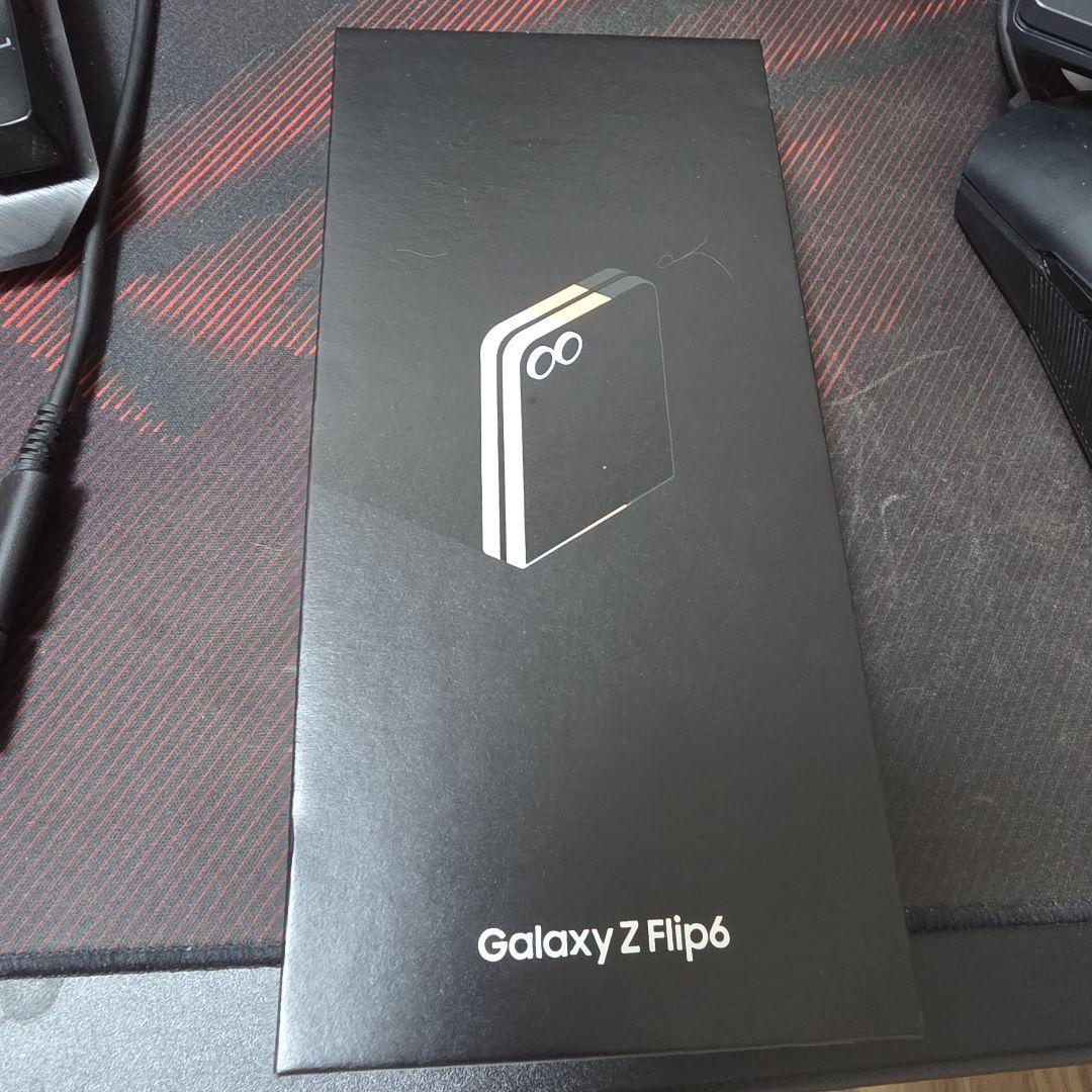 Galaxy Z Flip6 ホワイト 256gb限定色 SIMフリー