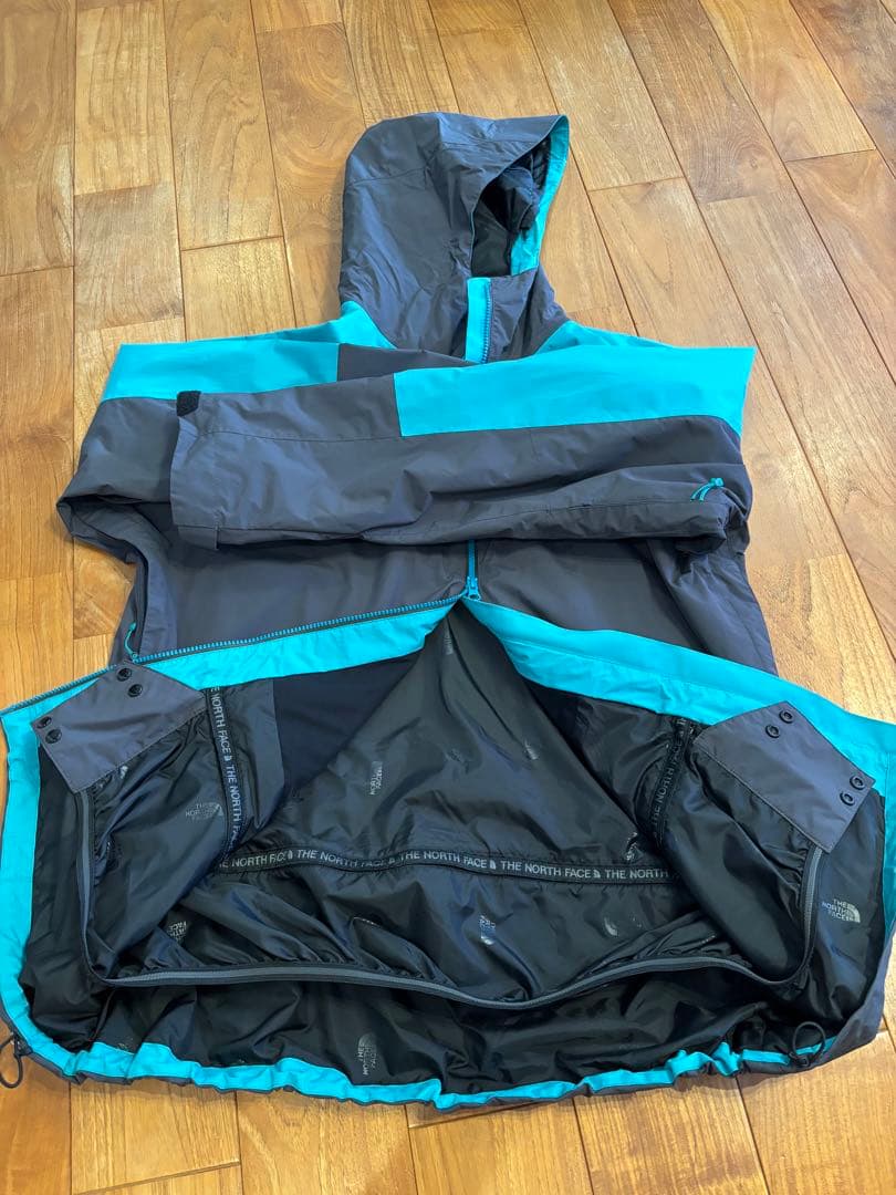 THE NORTH FACE スノボー　スキー　アウター　試着のみ