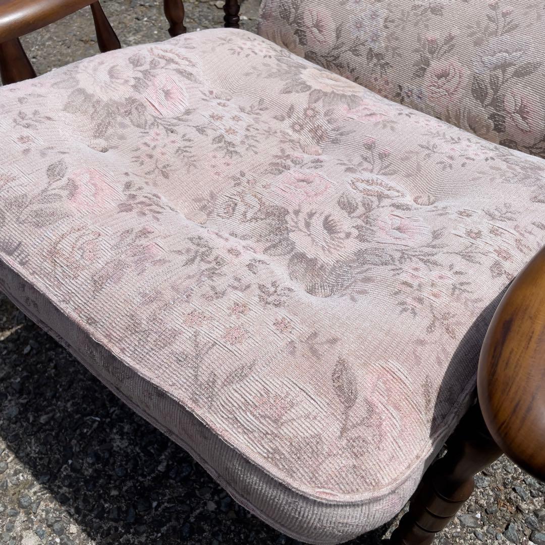 ① カリモク リクライニングチェア パーソナルチェア チェア 花柄　コロニアル