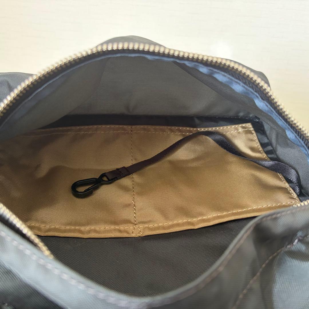 スタンダードサプライ ララビギン　デイリーデイパック　チャコールグレー