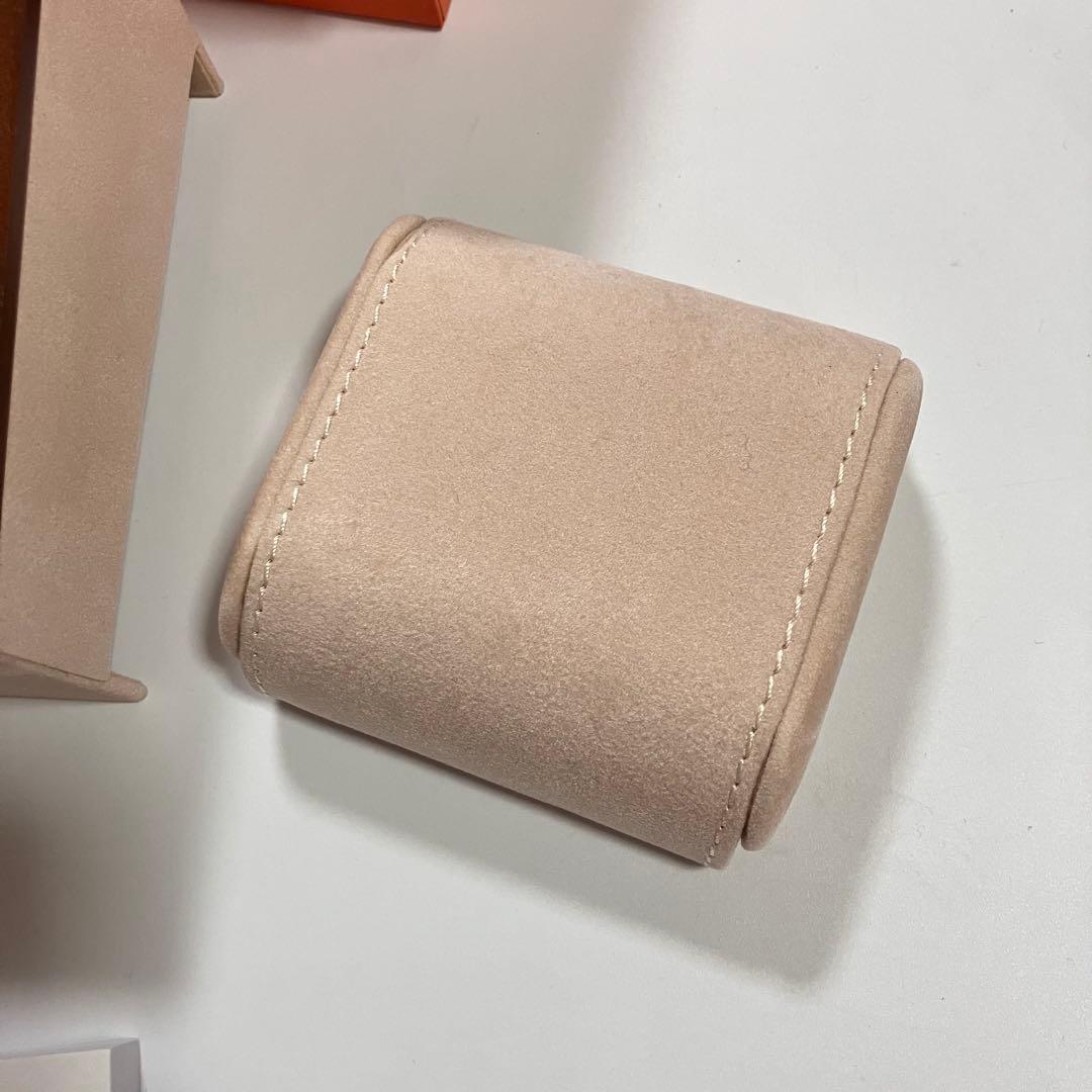 極美品　エルメス　腕時計　ケース　空箱　現行品　保証書　取扱説明書付き