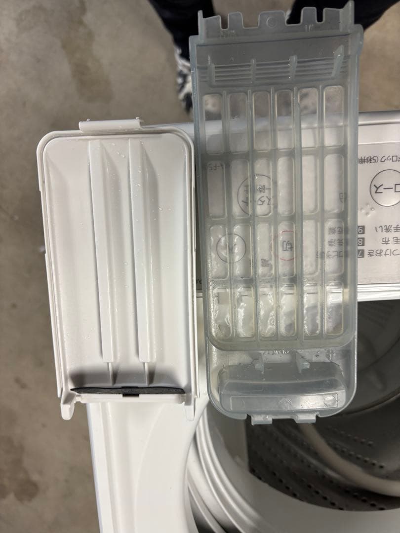 パナソニック洗濯機5kg NA-F50B152022年製T