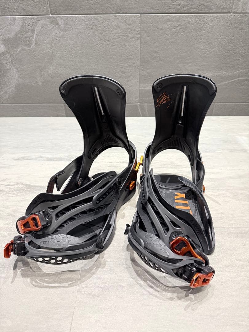 FLUX XF-LTD 18-19 hirama М