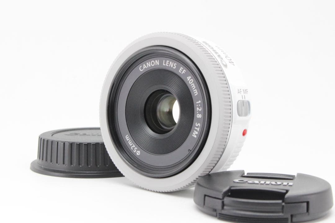 美品❤️Canon 単焦点レンズ EF40mm F2.8 STM ホワイト