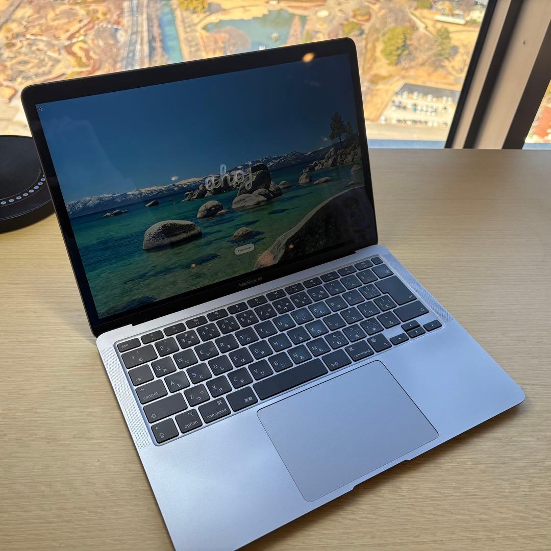 MacBook Air M1 13インチ8GB 256GB
