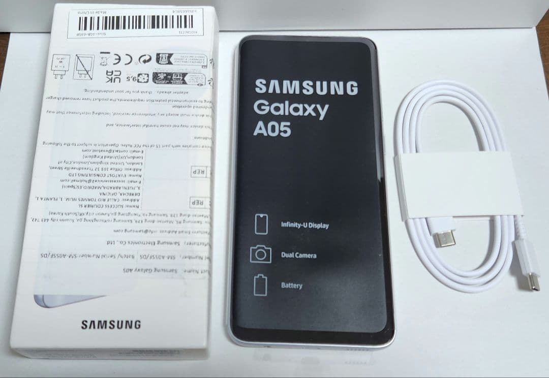 新品未使用 Samsung Galaxy A05 本体 シルバー