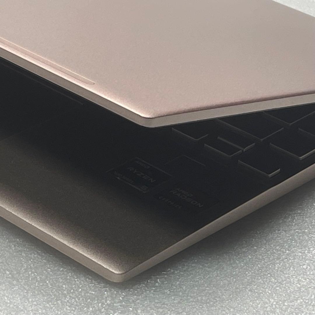 Windowsノート本体 HP Pavilion Aero 13-be2009AU