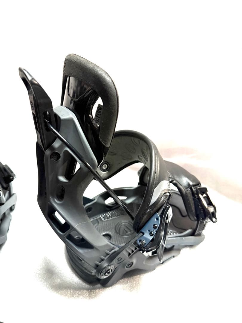 FLOW FUSE リアエントリー　スノーボードビンディング
