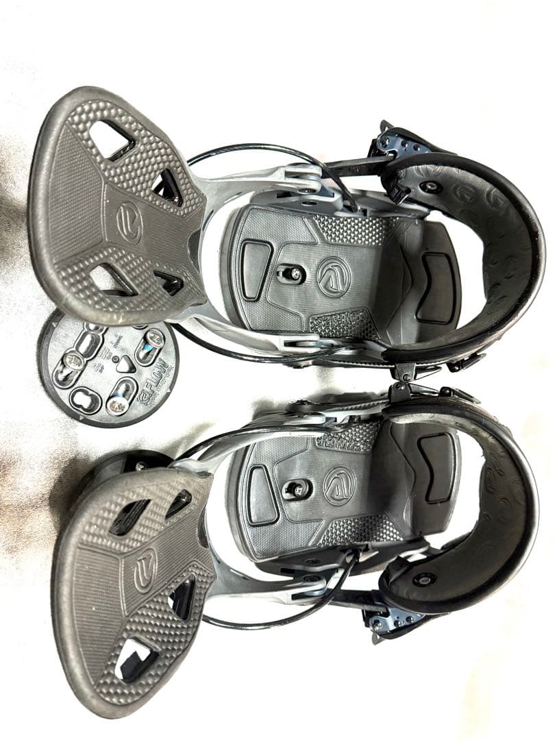 FLOW FUSE リアエントリー　スノーボードビンディング