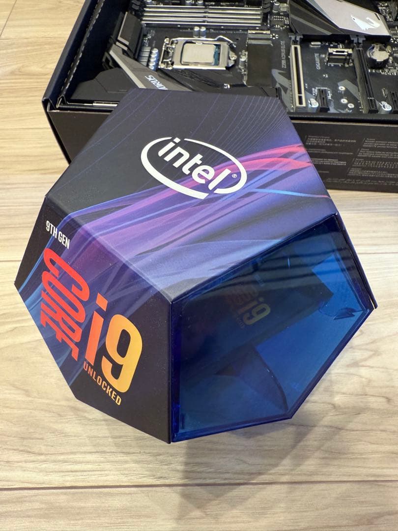 マザーボード Z390 AORUS ELITE + Intel Core I9-9900K