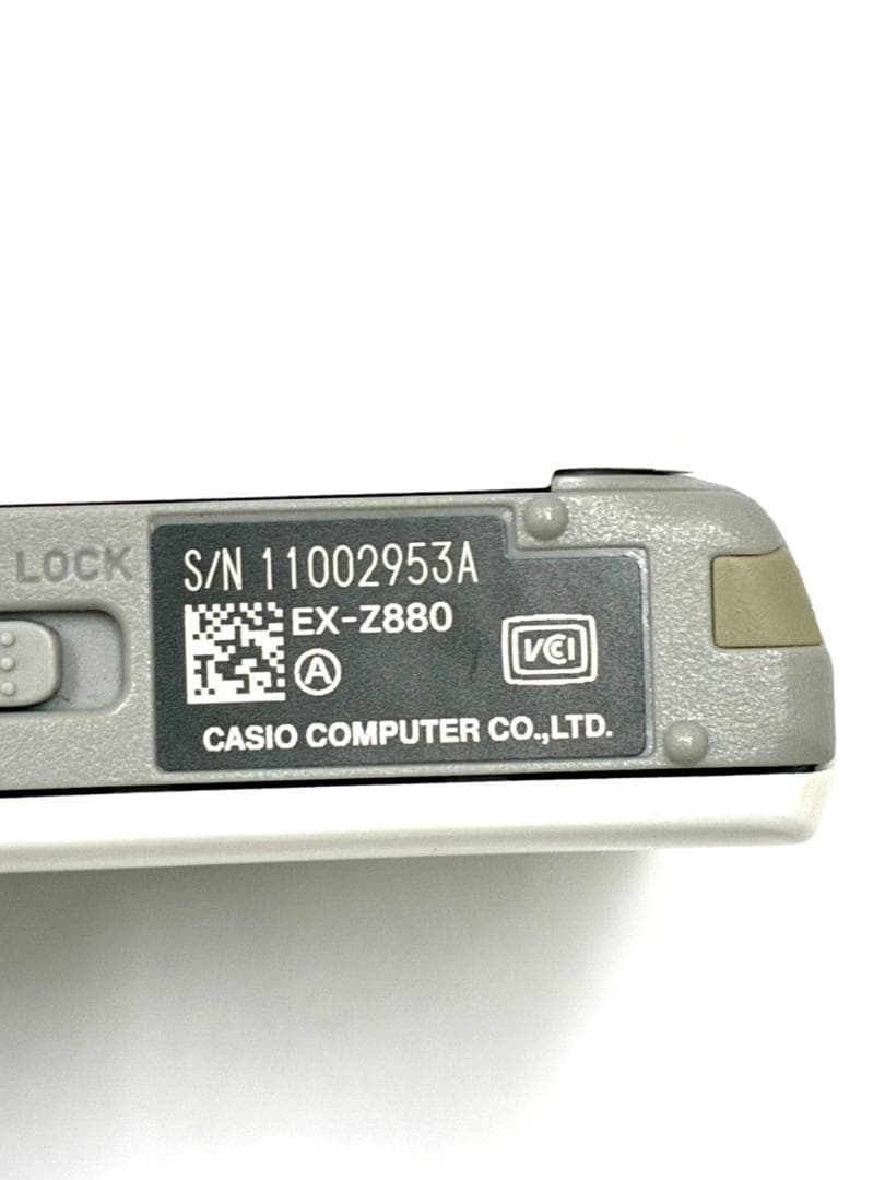 25S11-154 CASIO EXILIM EX-Z880 デジカメ 稼働品