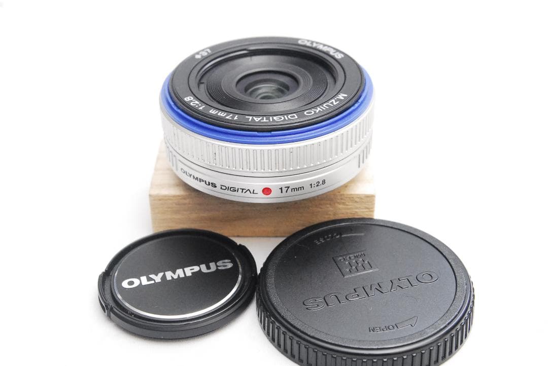 OLYMPUS M ZUIKO DIGITAL 17mm (良品）