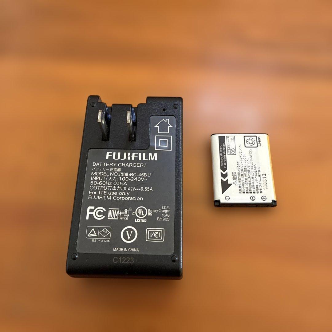 FUJIFILM FINEPIX JZ250 コンパクトデジタルカメラ