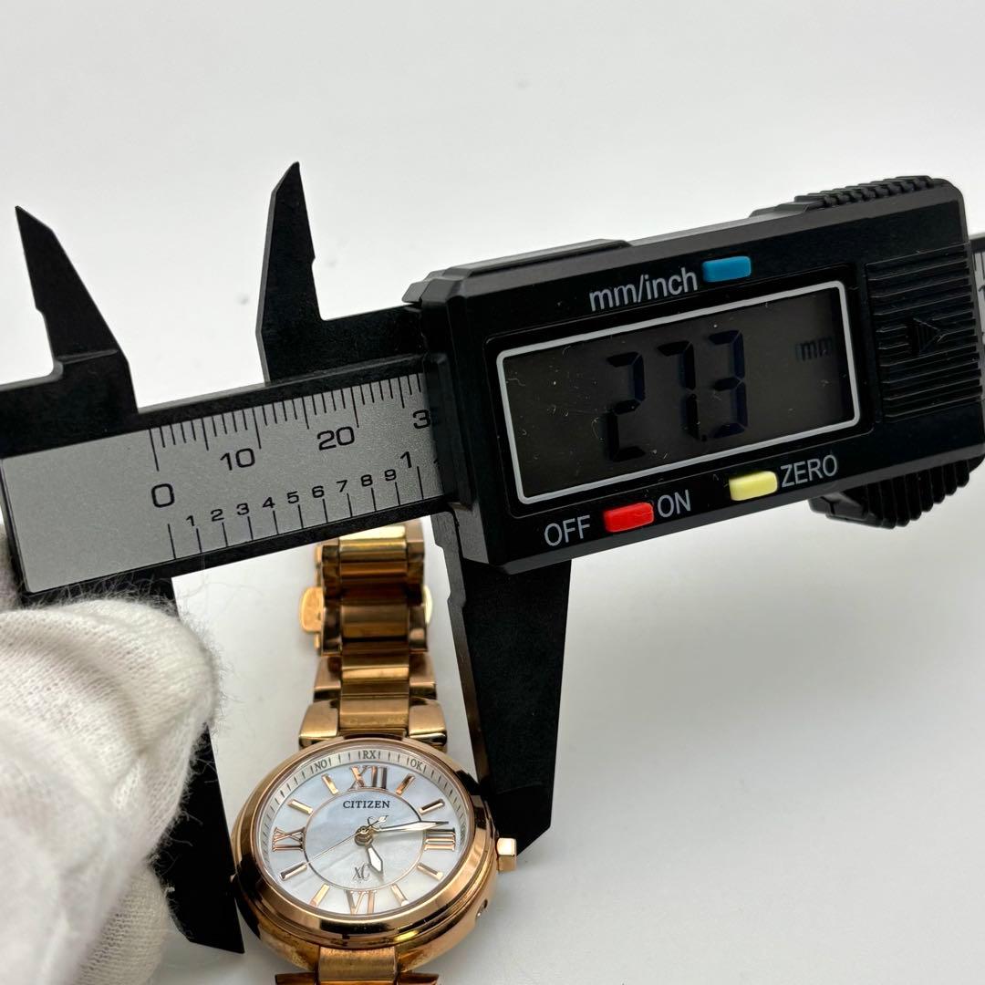 【稼動】シチズン クロスシー 電波ソーラー シェル文字盤 腕時計 ゴールド系