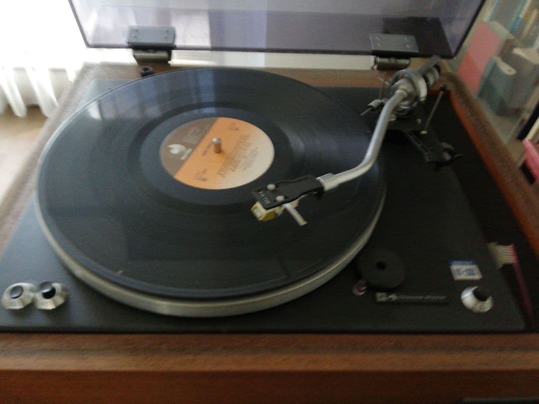 ビクタ-レコードプレーヤー(SRP−B33M)