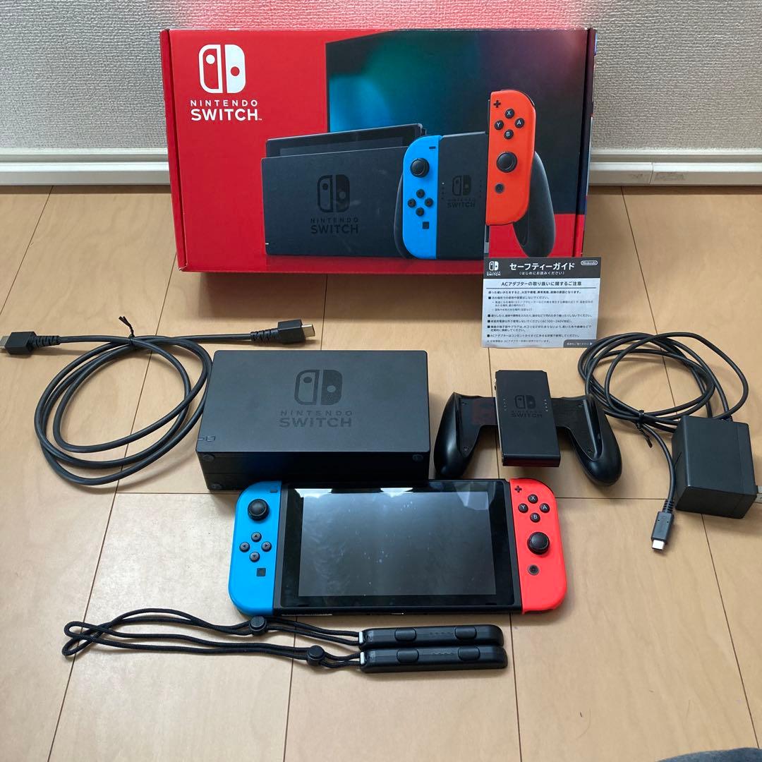 美品 Nintendo Switch 本体 青/赤 Joy-Con