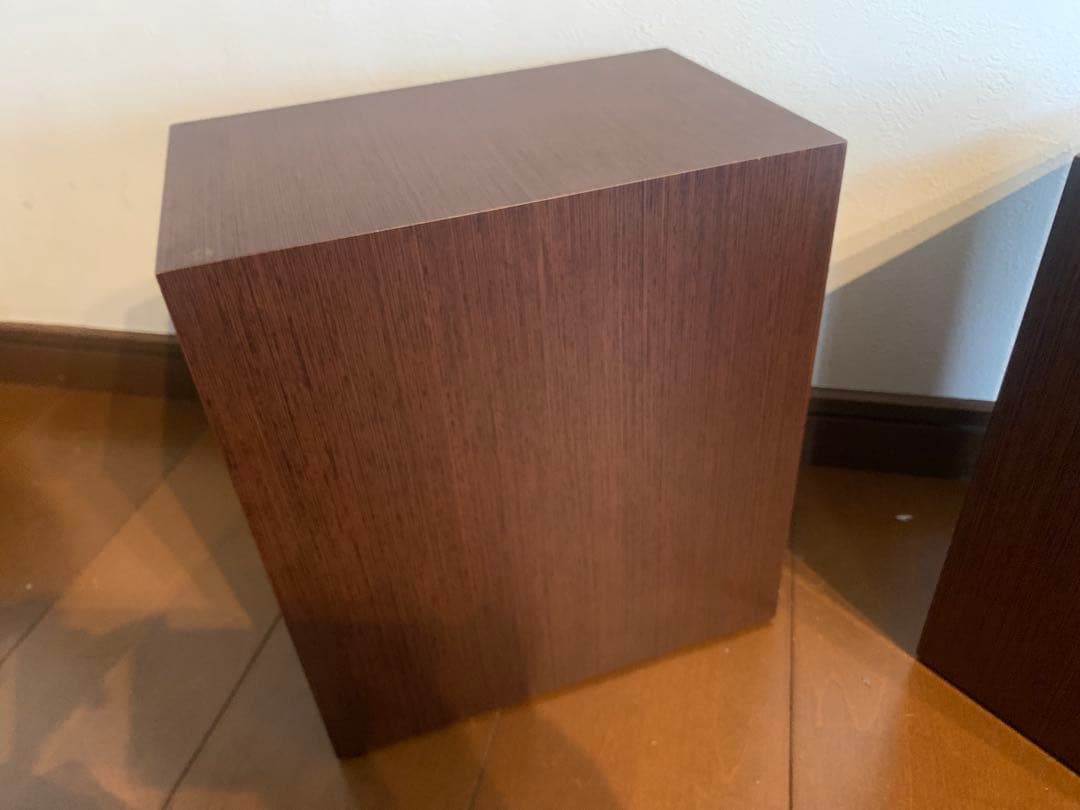 B&W Bowers&Wilkins バウワースアンドウィルキンス CM1