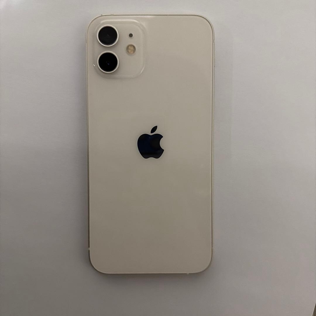 Apple iPhone 12 ホワイト 本体　64GB