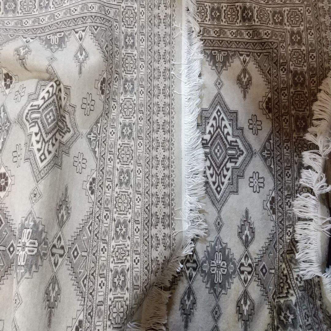 パキスタン絨毯 幾何学模様 ラグ