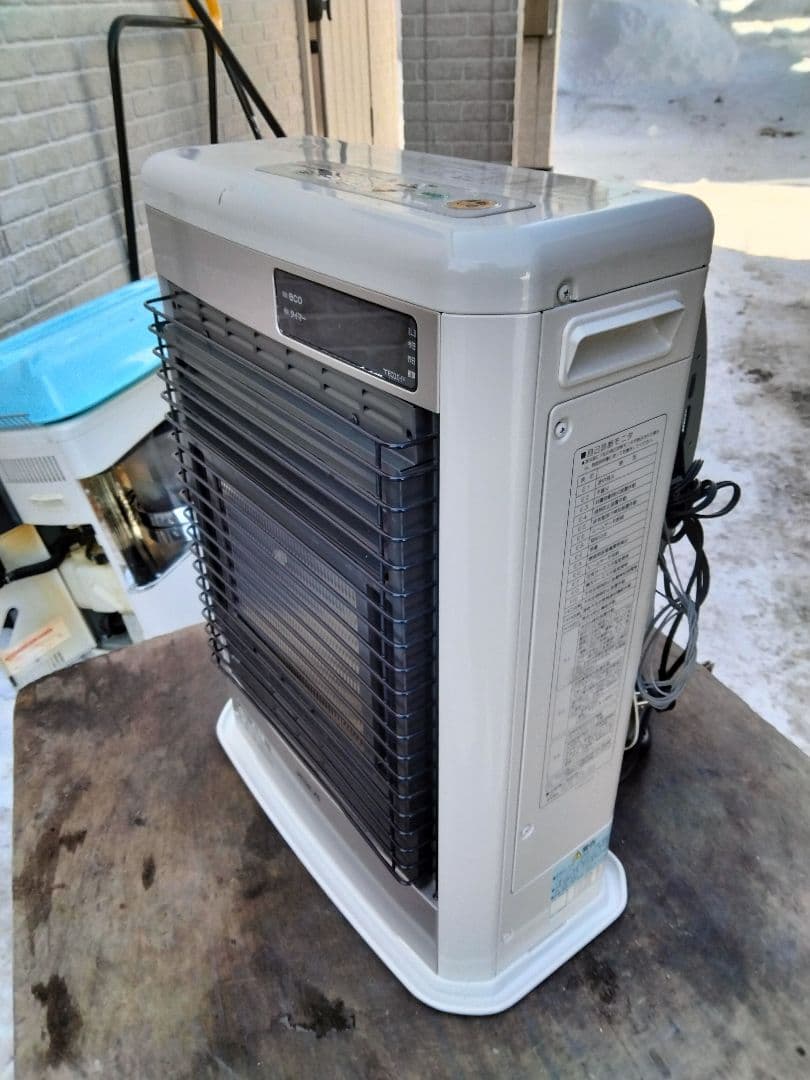 コロナFF石油ストーブスペースネオ！品番「FF‐SG4223M」