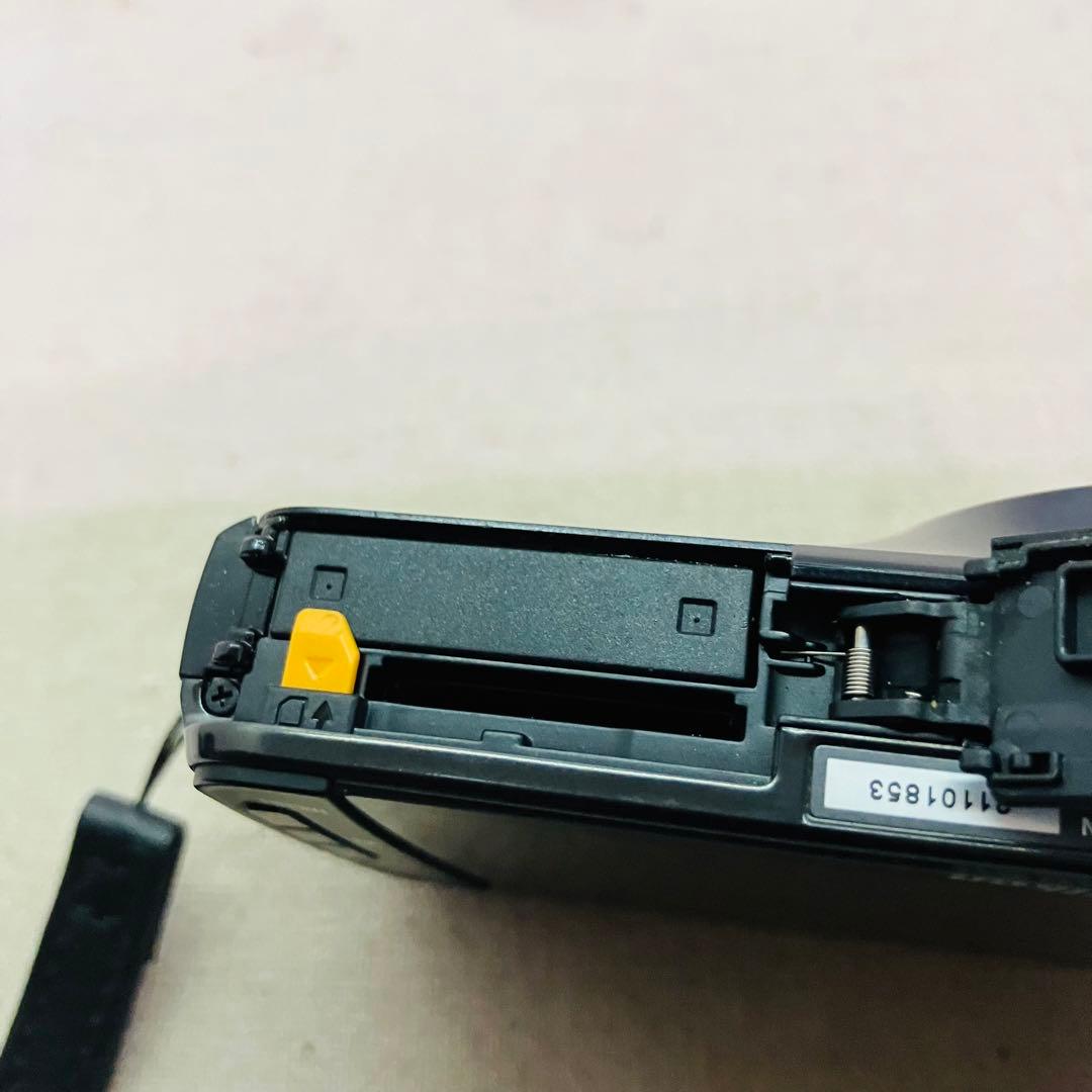 ニコン COOLPIX S800c Andoroid搭載 光学10倍ズーム