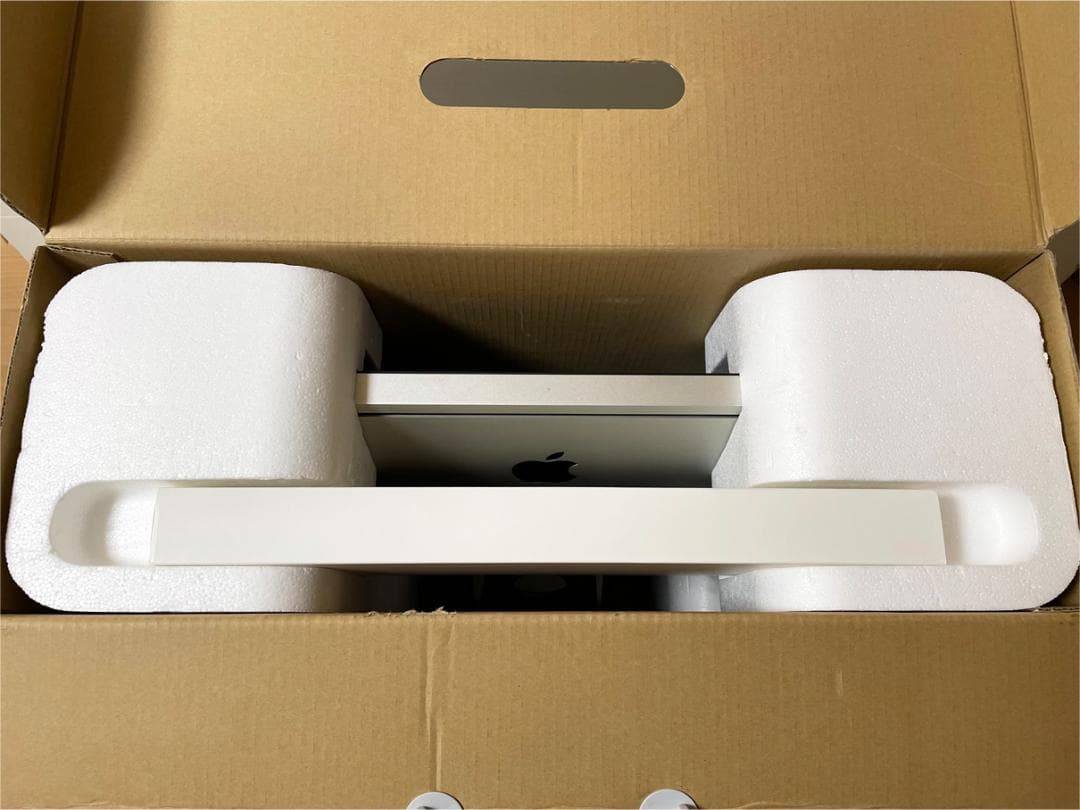 iMac 2011 21.5型 i7 3.5 SSD1TB HDD2TB Win