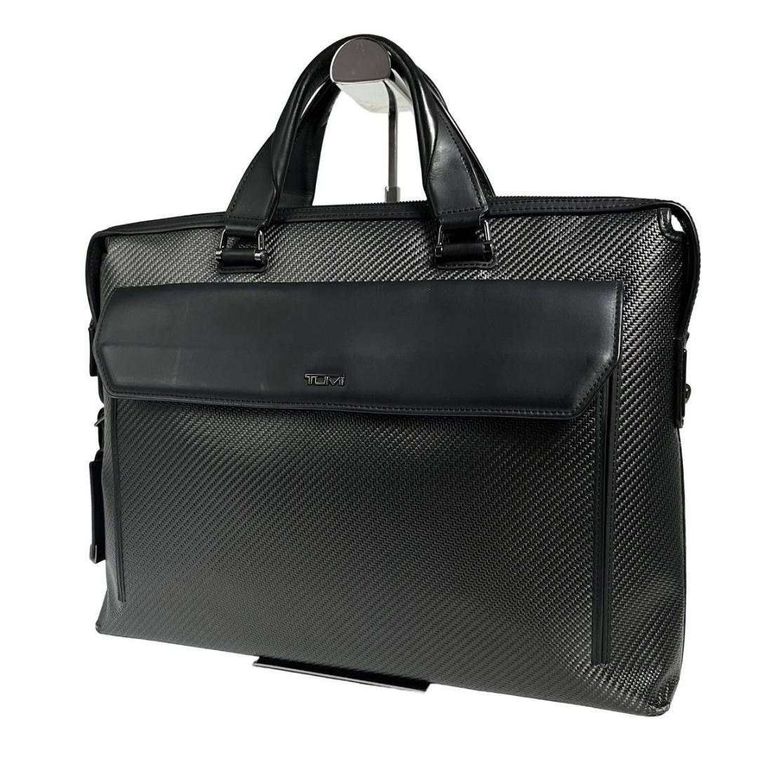 美品　TUMI　トゥミ　 ブリーフケース 　cfx カーボンファイバー