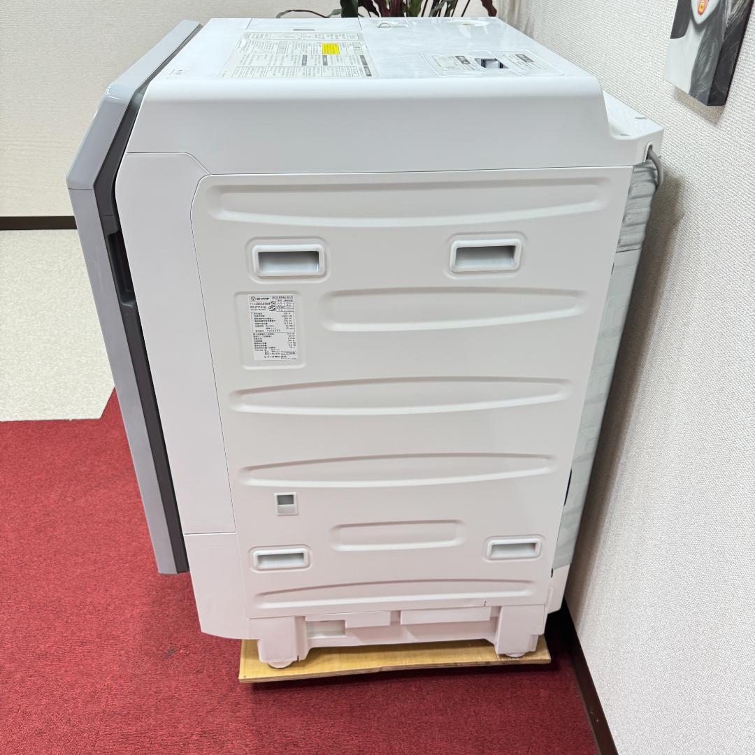 2 都内23区配送無料　美品シャープドラム式洗濯乾燥機2018年製　11/6㎏