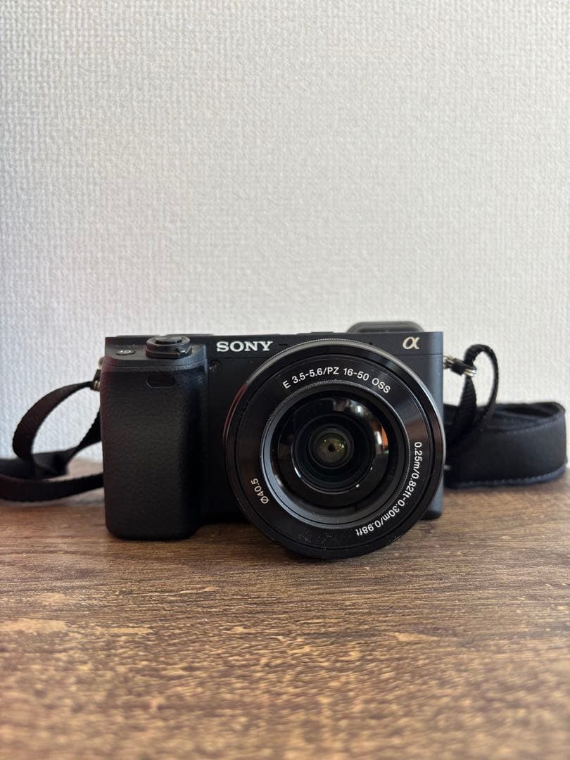 チ*イ様 ほぼ未使用 SONY α 6400ミラーレス一眼カメラ